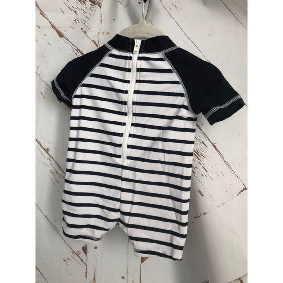 Gymboree baby boys 0-3 months lobster rash guard one piece swim suit - Picture 2 of 3